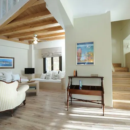 F & B Summer Collection - Parthenonas Villa